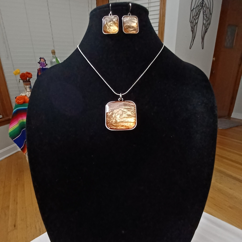 SILVER STATEMENT SET NECKLACE EARRINGS